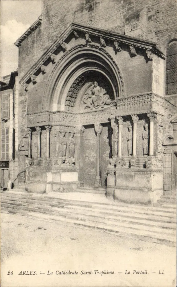 Arles — Kathedrale Saint-Trophime — Der Portal — LL - Vorderseite