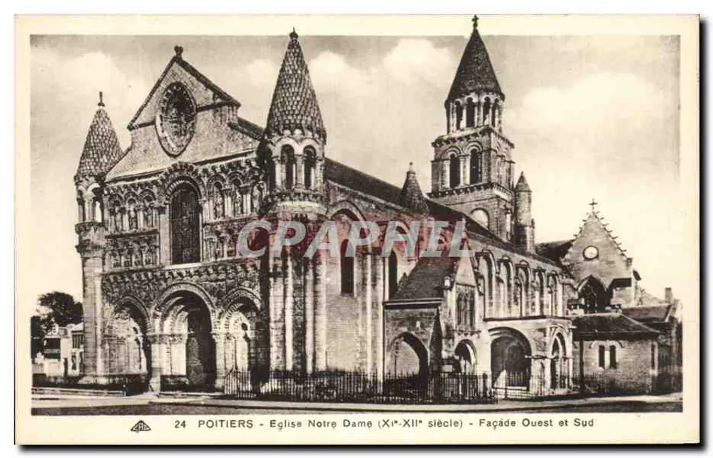 Poitiers - Kirche Notre-Dame (11. bis 12. Jahrhundert) - West- und Südfassade - Vorderseite