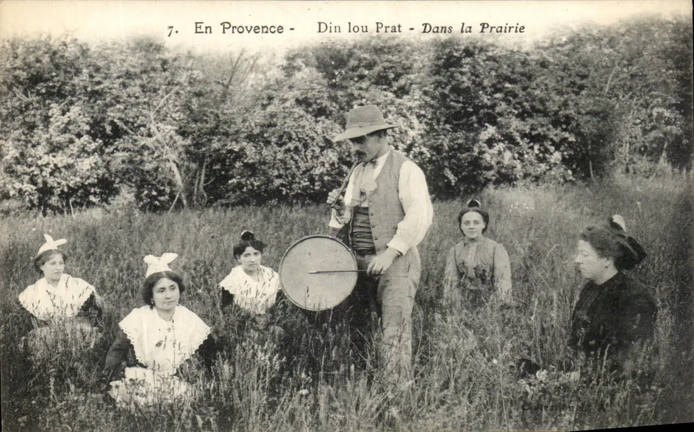 In der Provence - Din lou Prat - Auf der Wiese — Photo-ateliers Baudouin-Vincent, Marseille - Vorderseite
