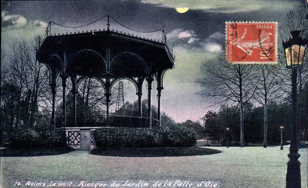Reims in der Nacht — Kiosk im Jardin de la Palie d'Oie — unbekannter Verlag, n° 14 - Vorderseite
