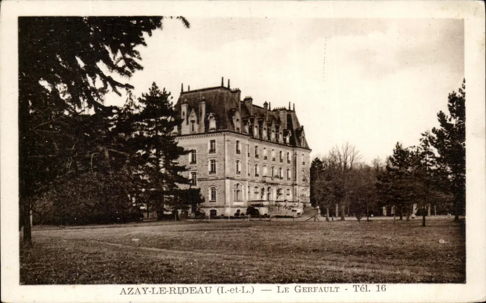 Azay-le-Rideau (I.-et-L.) — Le Gerfault — Tél. 16 - Frente