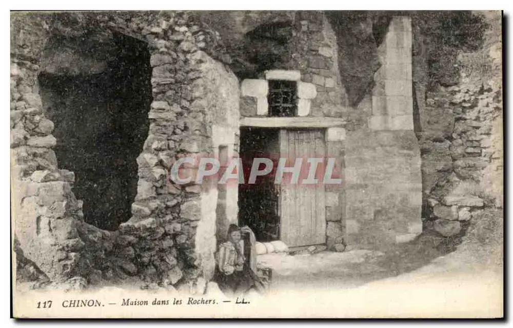 Chinon — Casa nas Rochas — LL. n°117 - Frente