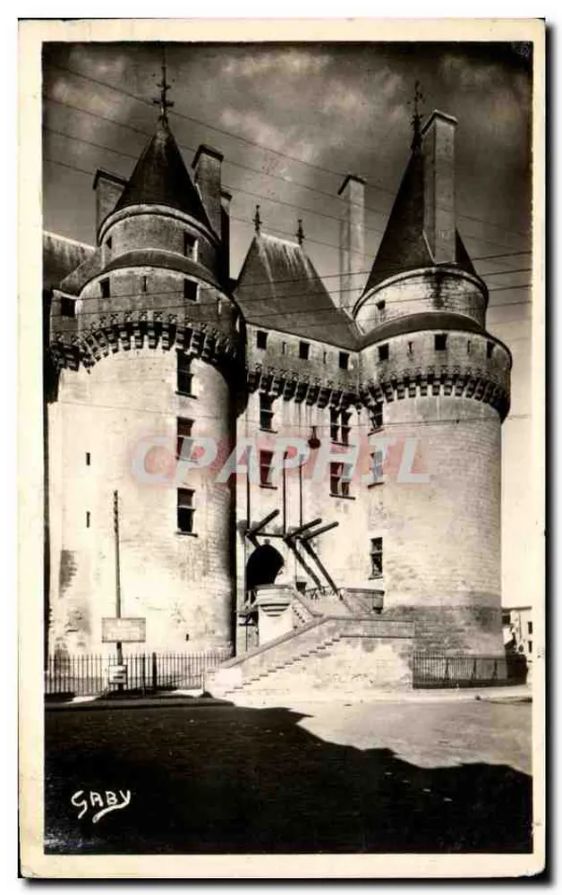 Langeais (Loire-Atlantique) — O Castelo, a entrada — Saby - Frente