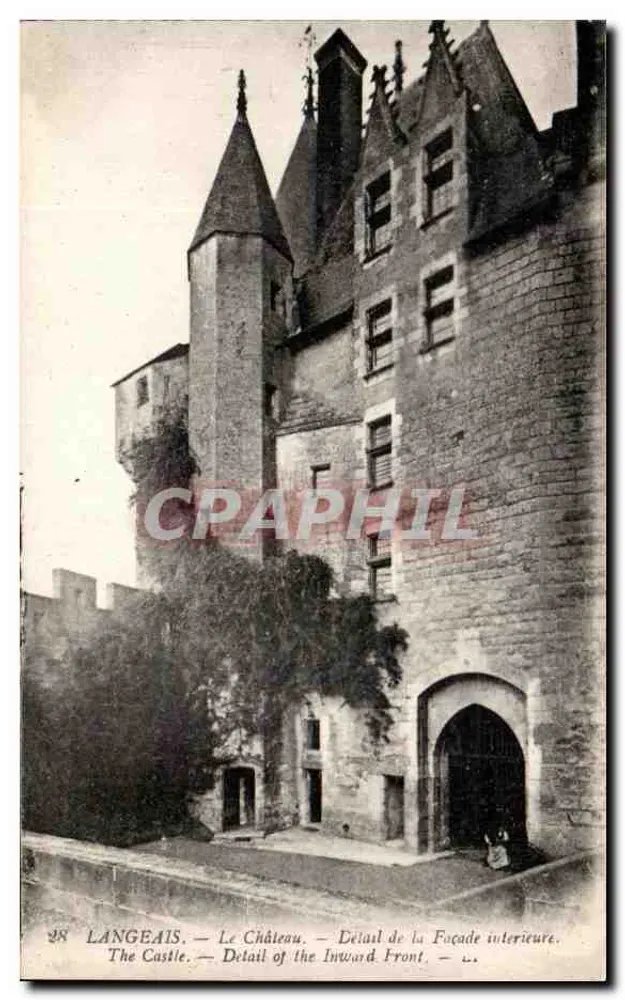 Langeais — Das Schloss — Detail der Innenfassade - Vorderseite