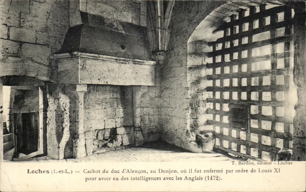 Loches (Loire-et-Loire) — Cadeia do duque d'Alençon no Donjon, onde foi preso por ordem de Luís XI (1472) - Frente