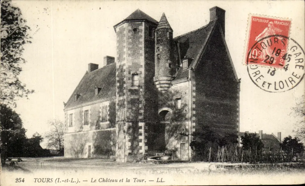 Tours (Indre-et-Loire) — O Castelo e a Torre — LL. — N° 254 - Frente