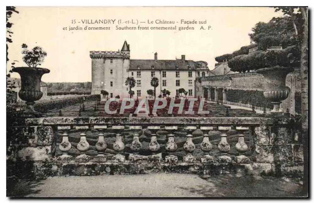 Villandry (Loir-et-Cher) — Das Schloss — Südseite und Ornamentgarten — A.P. - Vorderseite