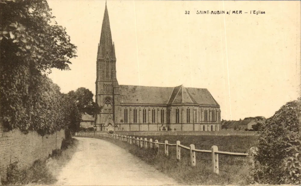 Saint-Aubin-sur-Mer — A Igreja — E. Desaix - Frente