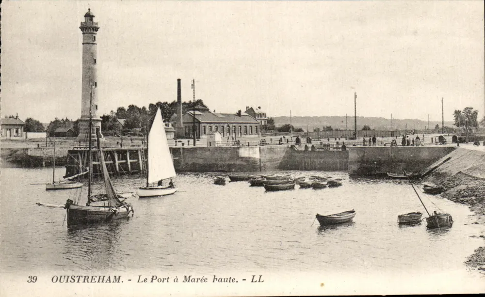Ouistreham — Der Hafen bei Ebbe — LL - Vorderseite