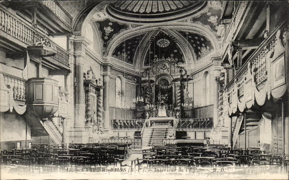 Cambio-les-Bains (B.-P.) — Interior da Igreja — Fototipia Marcel Delbssy - Frente