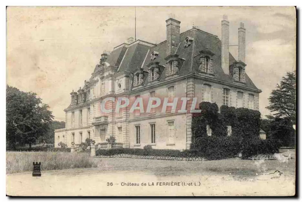 Château de LA FERRIÈRE (Loir-et-Cher) — vue du bâtiment principal avec toit en ardoise et lierre sur les murs — éditeur : 36 — Château de LA FERRIÈRE (Loir-et-Cher) - Frente