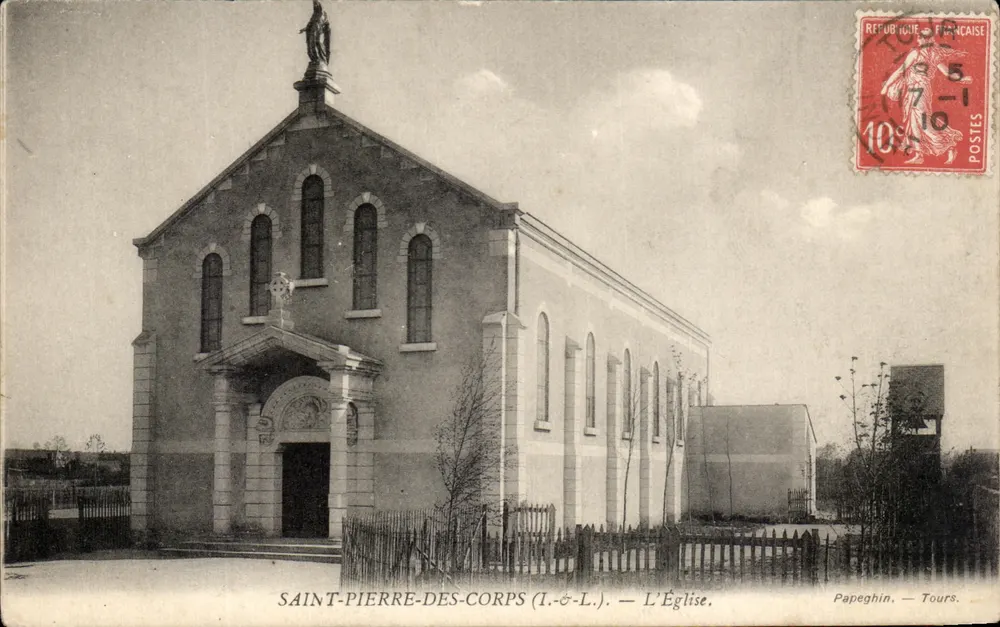 Saint-Pierre-des-Corps (I.-&-L.) — A Igreja — Papeghin, Tours. - Frente