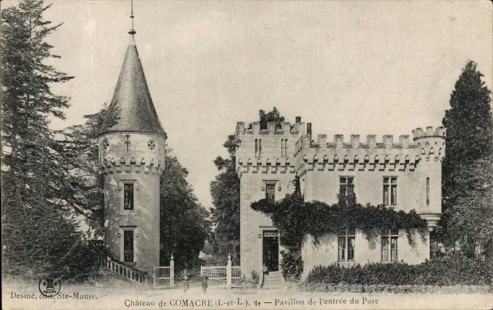 Castelo de Comacré (Loir-et-Cher) — Pavilhão de entrada do parque com torre cônica - Frente