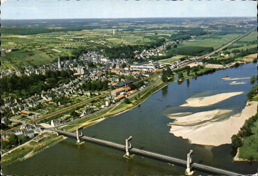 Langeais (Loir-et-Cher) — Vista geral do ponte — Éditions Souleure Naturelles, n° A37 L15 1000 - Frente
