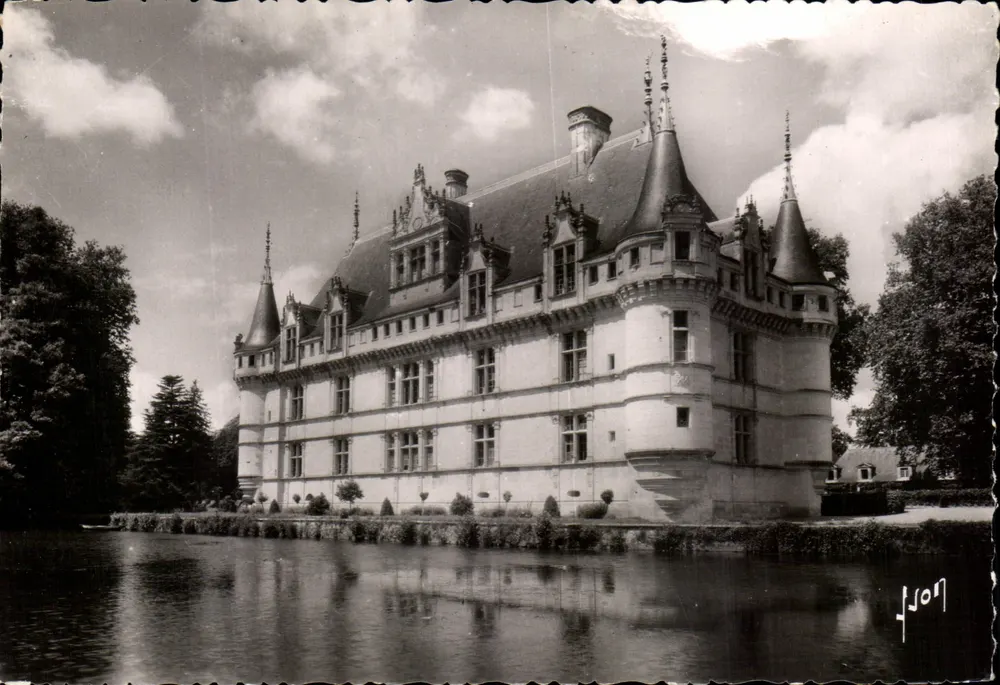 Azay-le-Rideau (Indre-et-Loire) — O Castelo — Les Éditions d'Art, 162 - Frente
