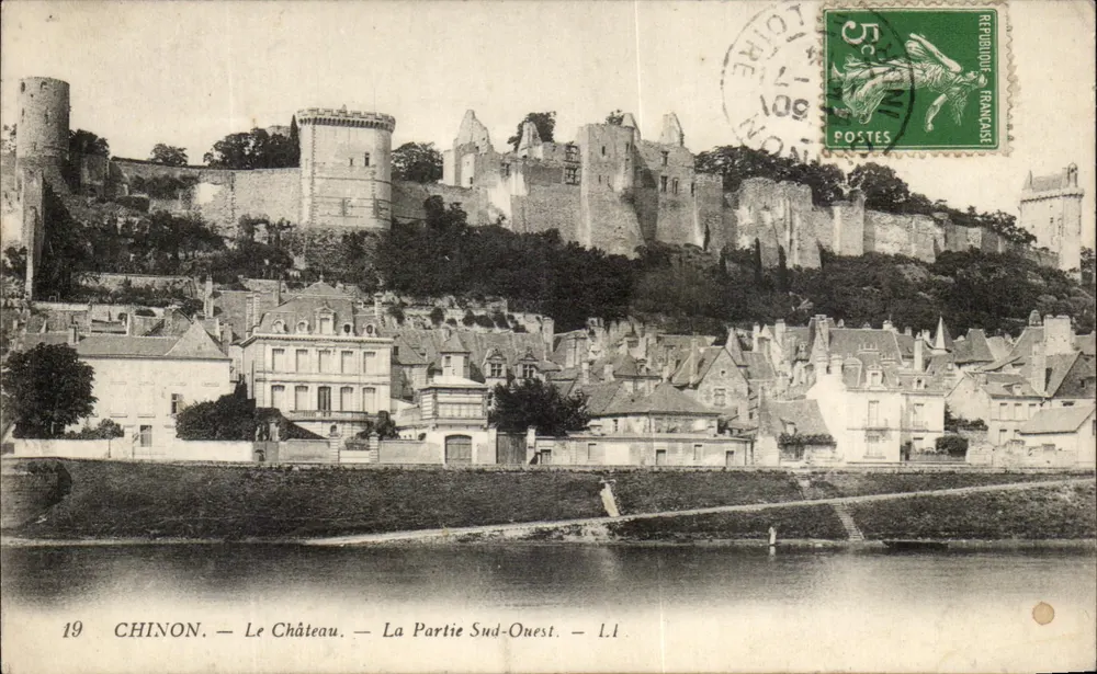 Chinon — Das Schloss — Der Südwestteil — L.I. - Vorderseite