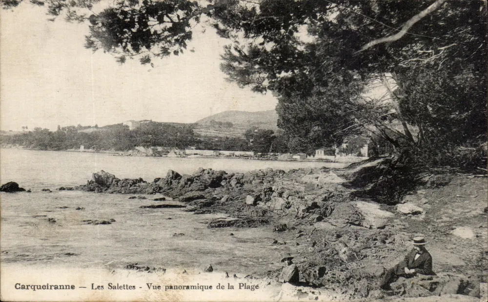 Carqueiranne — Les Salettes — Panoramablick auf die Bucht - Vorderseite
