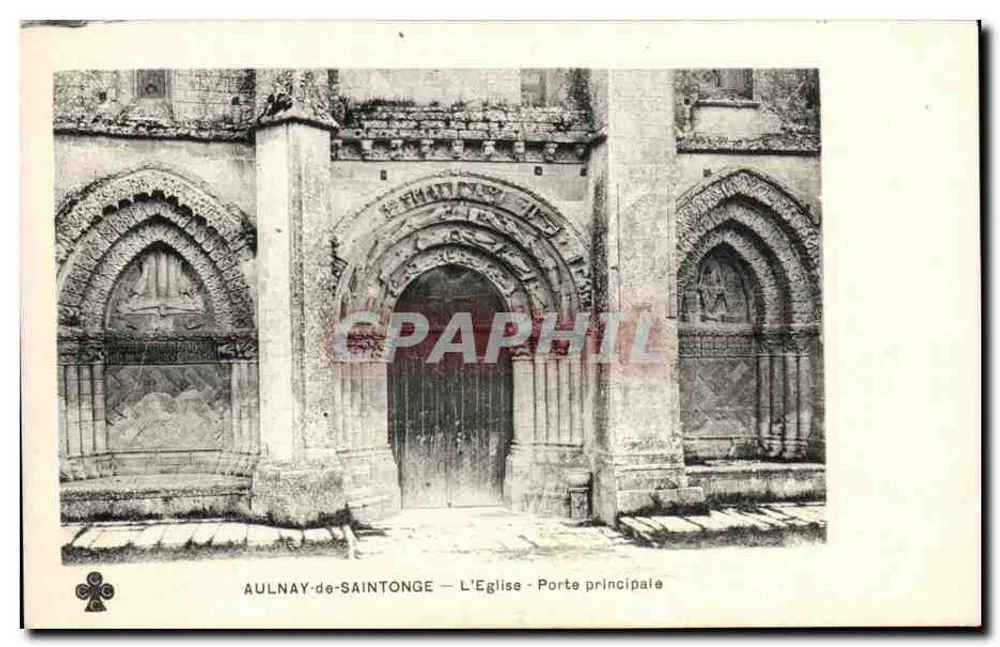 Aulnay-de-Saintonge — Die Kirche — Haupteingang - Vorderseite