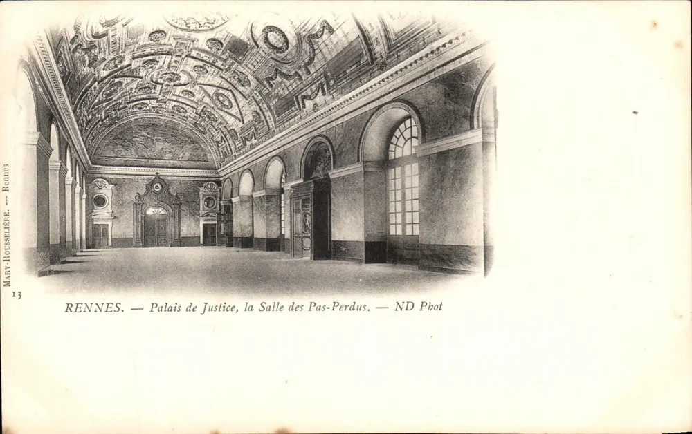 Rennes — Palast der Gerechtigkeit, der Verlust- und Fundraum — Mary-Roussellière, Rennes - Vorderseite