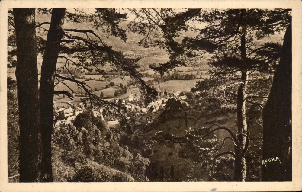 Vic-sur-Cère (Cantal) — Auf dem Weg zum Rocher de Maisononne — Les Arts Graphiques, Toulouse - Vorderseite
