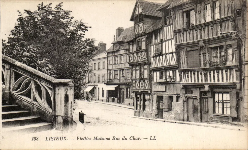 Lisieux — Alte Häuser in der Rue du Char — LL - Vorderseite