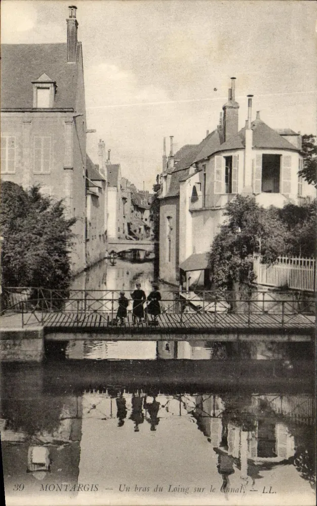 Montargis — Un bras du Loing sur le Canal — LL. n°39 - Recto