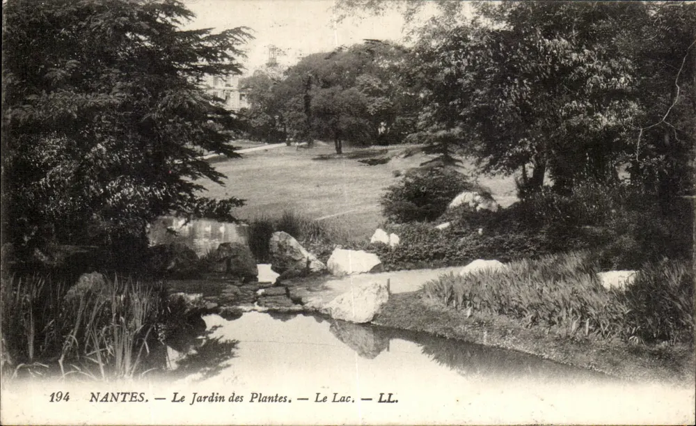 NANTES — Der Garten der Pflanzen — Der See — LL. - Vorderseite