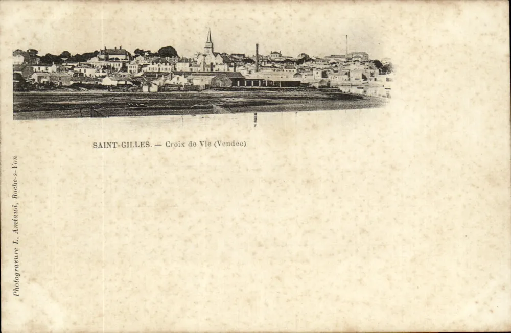 Saint-Gilles — Croix de Vie (Vendée) — Fotografia de L. Amtaoud, Roche-s-Yon - Frente