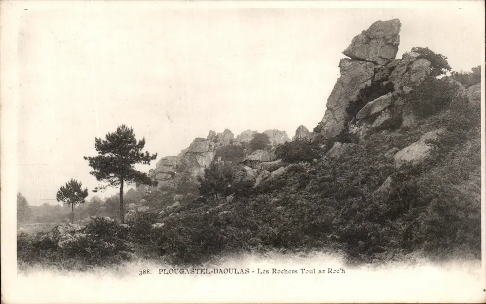 Plougaastel-Daoulas — Die Felsen Toul ar Roch - Vorderseite