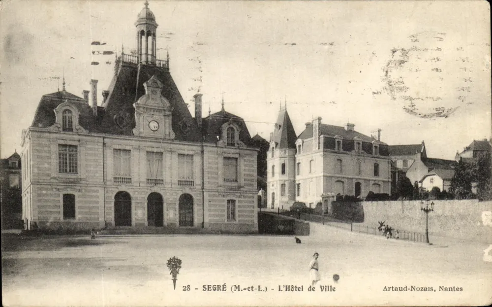 Ségré (M.-et-L.) — L'Hôtel de Ville — éditeur Artaud-Nozaïs, Nantes, n° 28 - Awers