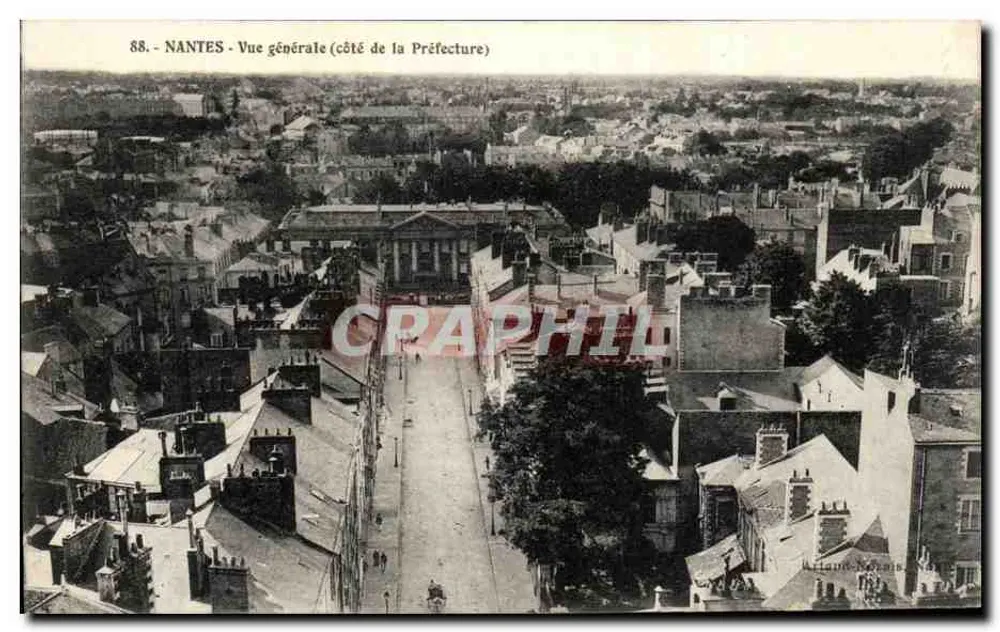 NANTES - Vista geral (lado da Prefeitura) — 88 — editor não visível - Frente