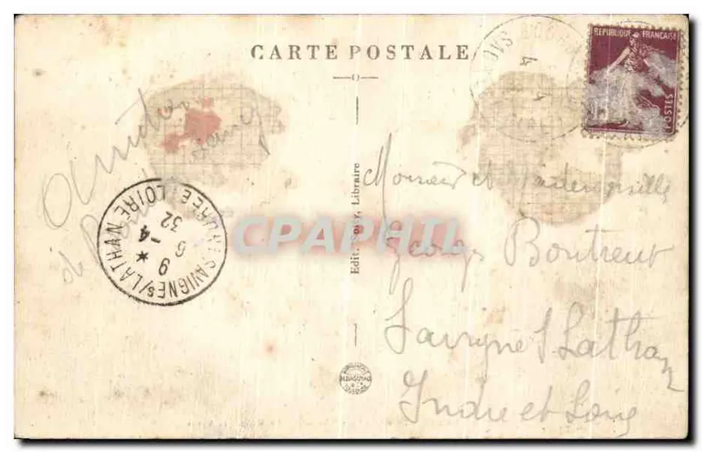 Bourbon-Lancy — Establecimiento Termal — La Cour de los Baños - Reverso