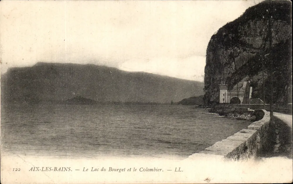 Aix-les-Bains — Le Lac du Bourget et le Colombier — LL. — n° 122 - Frente