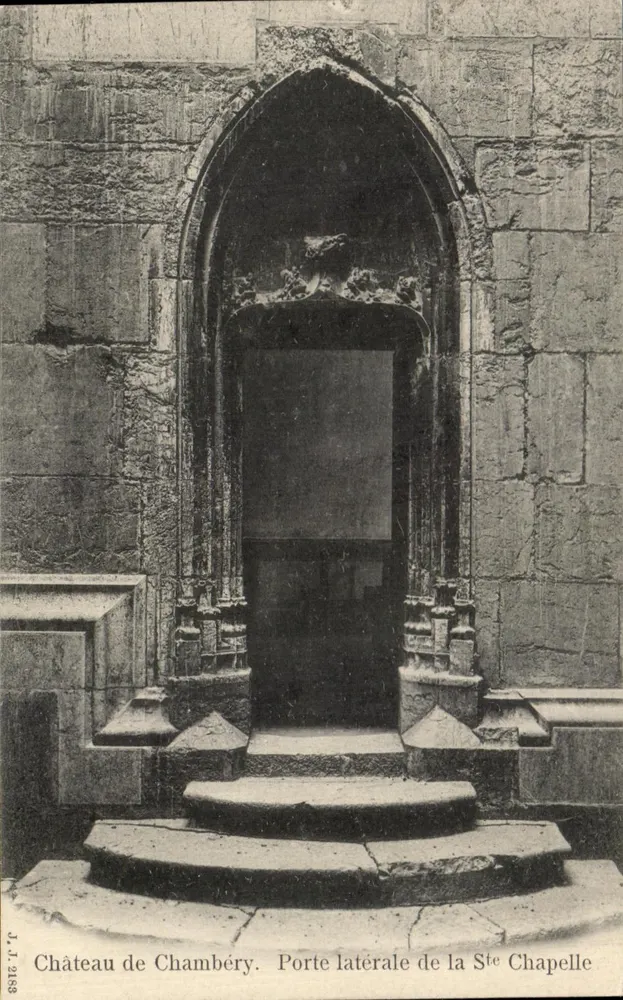 Schloss Chambéry — Seitenportal der Ste Chapelle — J.J. 2168 - Vorderseite