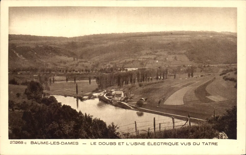 Baume-les-Dames — Der Doubs und die Elektrizitätswerk von der Tatre gesehen — Verlag Braun & Cie, Dornach - Vorderseite