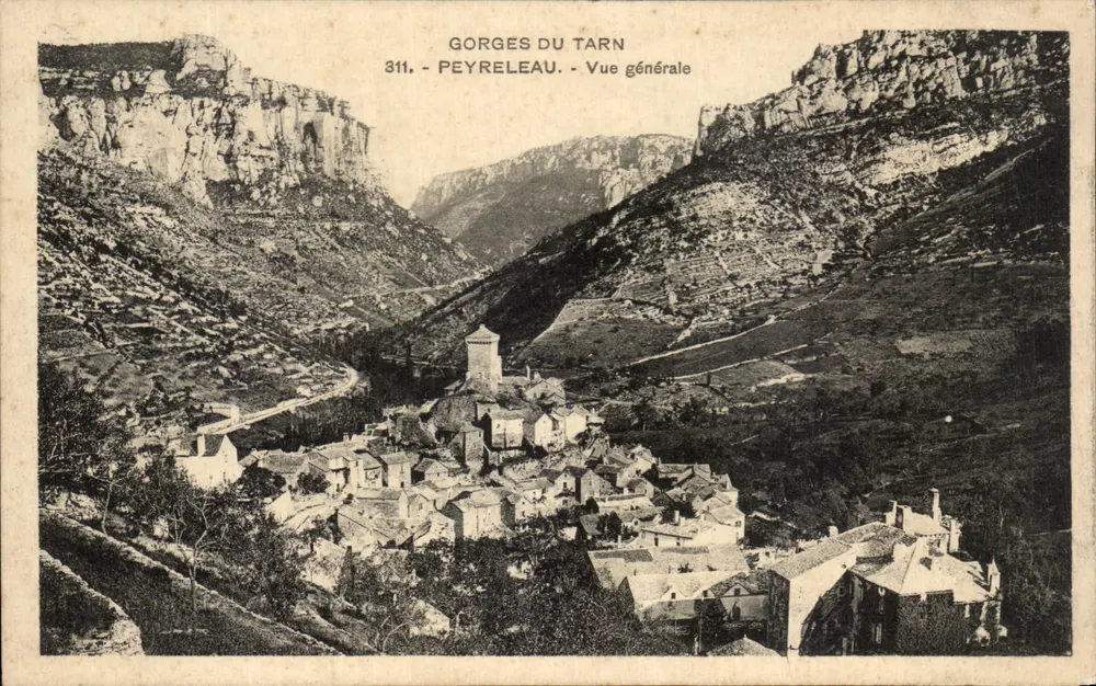 Gorges do Tarn — Vista geral — Peyreleau — 311 - Frente