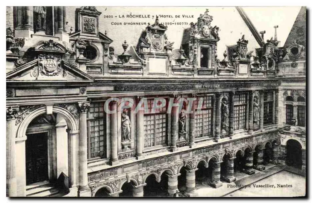 La Rochelle — Rathaus, Cour d'Honneur — Phototypie Vassellier, Nantes - Vorderseite