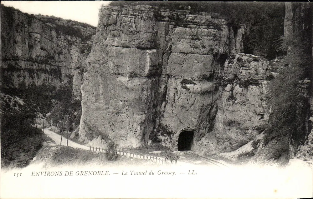 Ao redor de Grenoble — O Túnel do Grossey — LL. - Frente