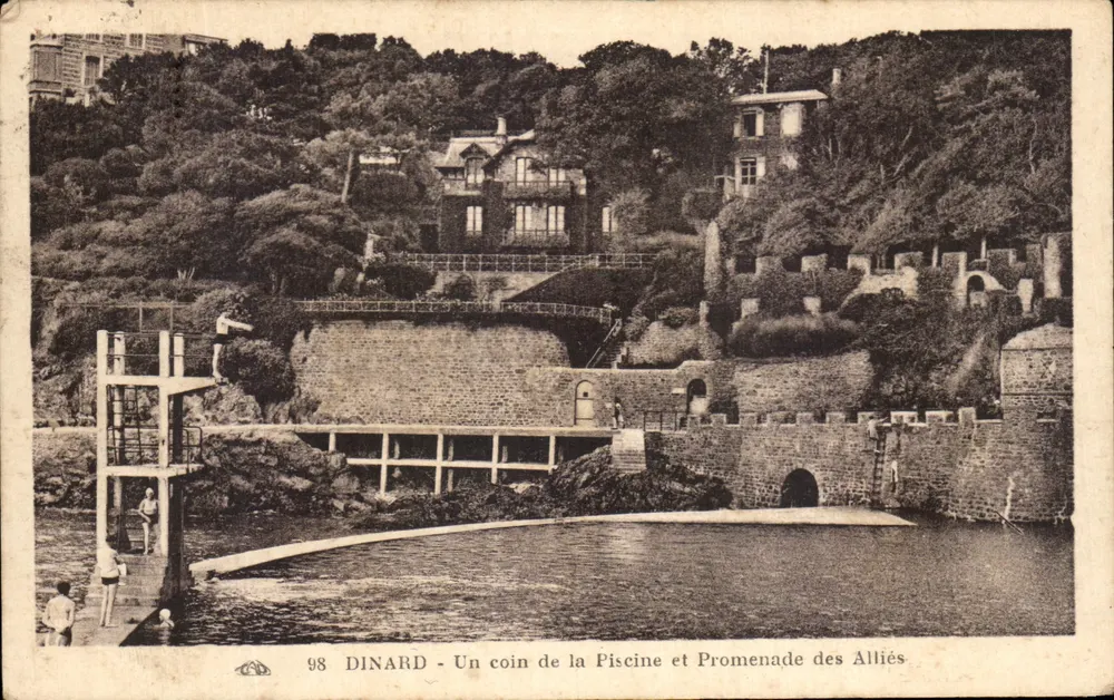 Dinard - Ein Stück der Schwimmbecken und Promenade des Alliés — unbekannter Verleger, Nr. 98 - Vorderseite