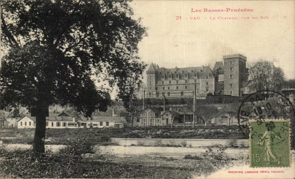 Pau - O Châtrau, visto do sul — Fototipia Labouche Frères, Toulouse, n°21 - Frente