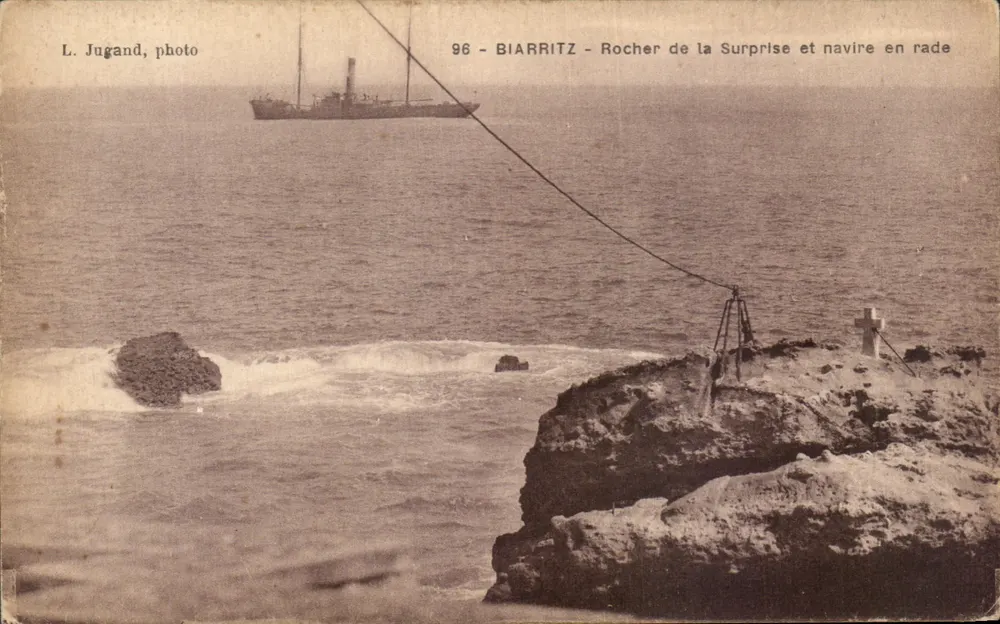 Biarritz - Rocher de la Surprise und Schiff im Hafen — L. Jugand, Foto, n° 96 - Vorderseite