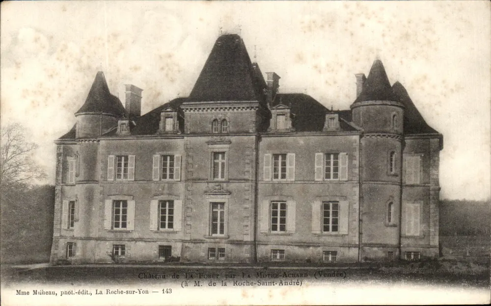 Castello di La Forêt a La Motte-Achard (Vendée) — Mme Muîneau, fotografo-editore, La Roche-sur-Yon — 143 - Recto