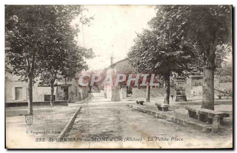 St-GERMAIN-au-MONT-d'OR (Rhône) — Die Kleine Place — S. Farges, Verlag Lyon, Nr. 895 - Vorderseite