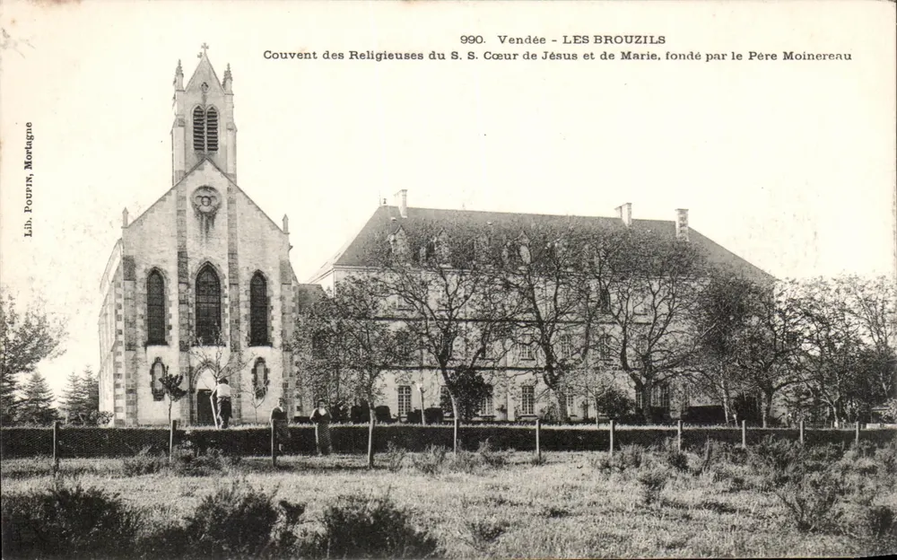 Les Brouzils - Konvent der Religiosen des Heiligen Herzens Jesu und Maria, gegründet von Pater Moinereau - Vorderseite