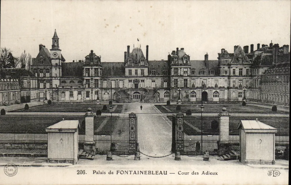 Palais de FONTAINEBLEAU — Cour des Adieux — Éditeur ELD - Vorderseite