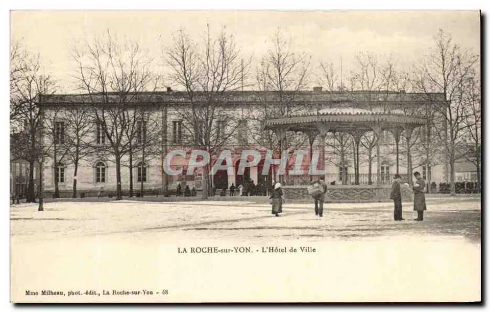 La Roche-sur-Yon - O Hotel de Ville — Mme Milheu, fot.-edit., La Roche-sur-Yon - 48 - Frente