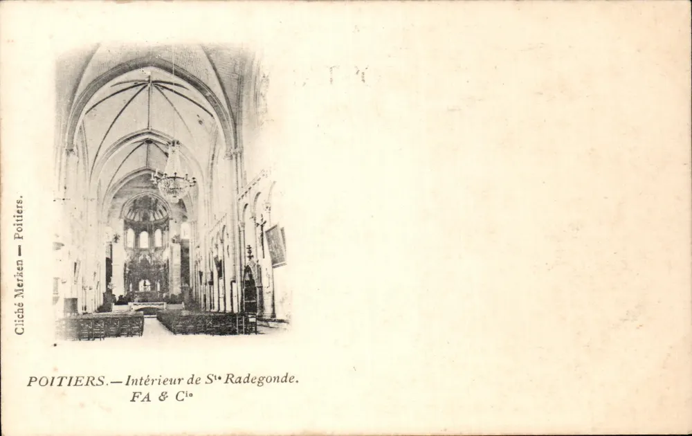 Interior de Sainte-Radegonde — Poitiers — Cliché Merken & FA & Cie - Frente
