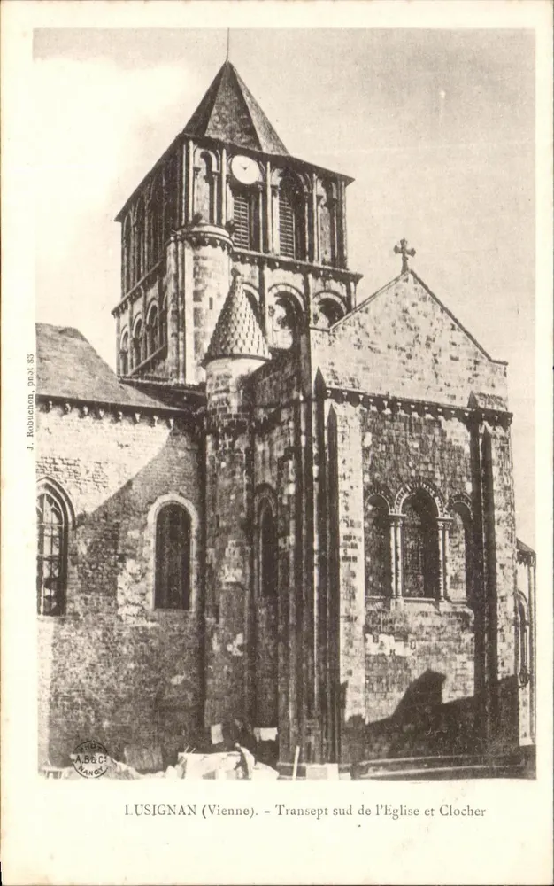 Lusignan (Wien) — Südturmschiff der Kirche und Turm — J. Robutian, phot. 83 - Vorderseite