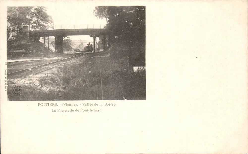 POITIERS - Vienne - Tal der Boivre - Die Brücke von Pont-Achard — J. Roburion phot. - Vorderseite