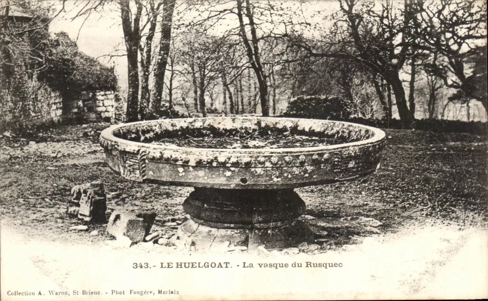 Le Huelgoat — La vasca del Rusquec — Fot. Fougeré, Morlaix - Recto